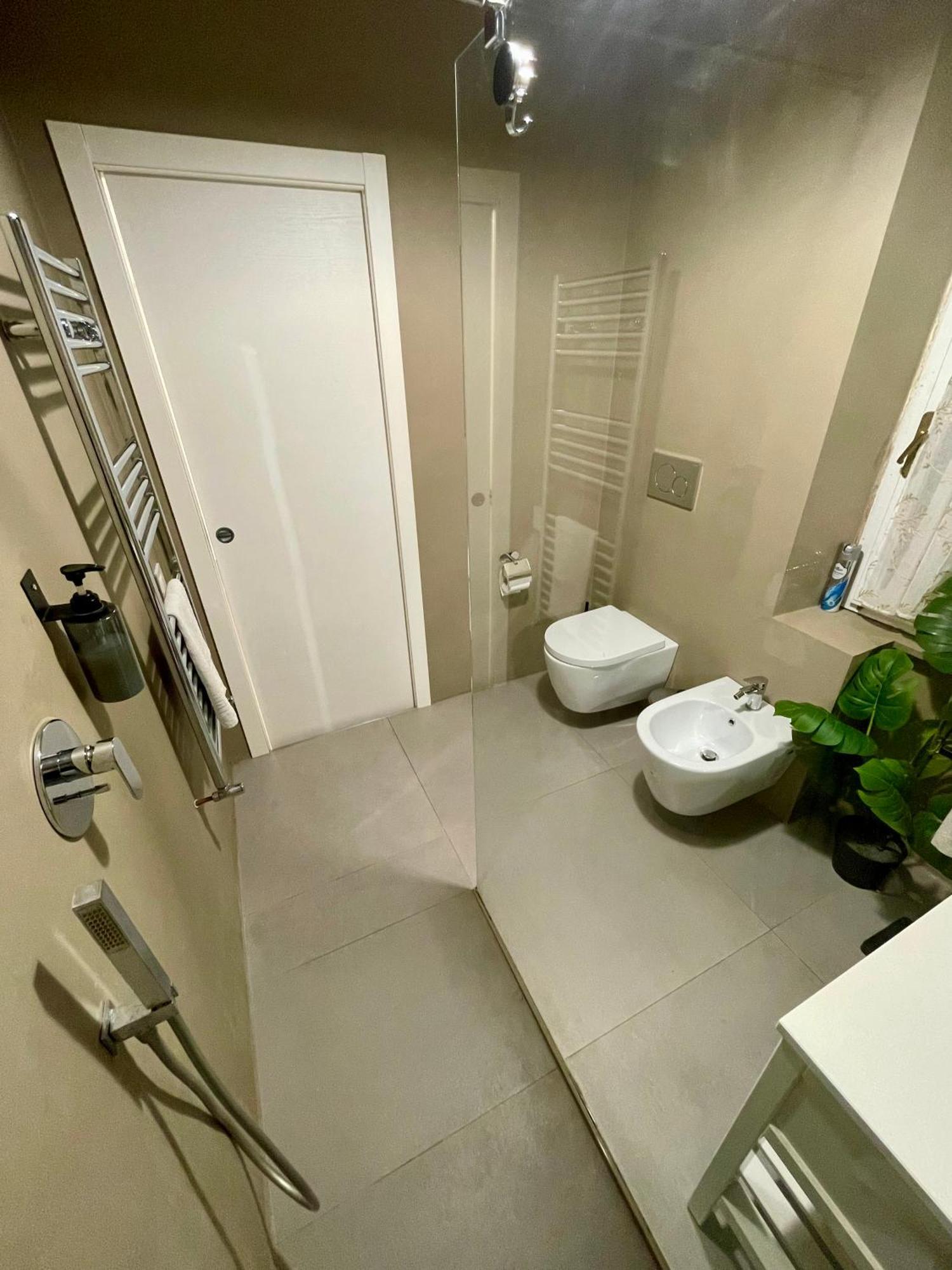 Privatehouseinrome Apartment Exterior foto